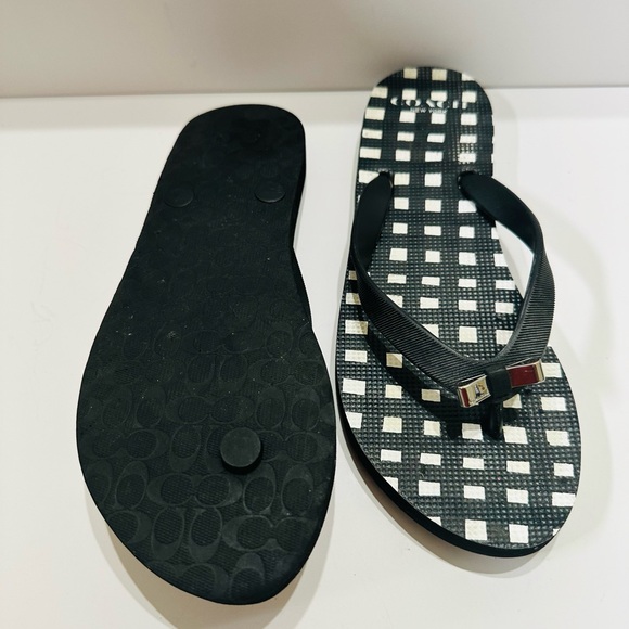 Coach Black White Gingham Amel Flip Flops Sandal Size 7/7.5 - Picture 6 of 7